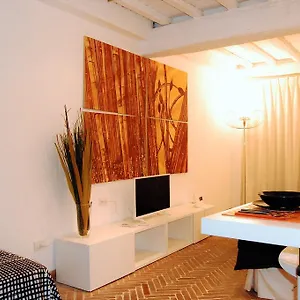 bernini-apartment.it-romehotels.com/